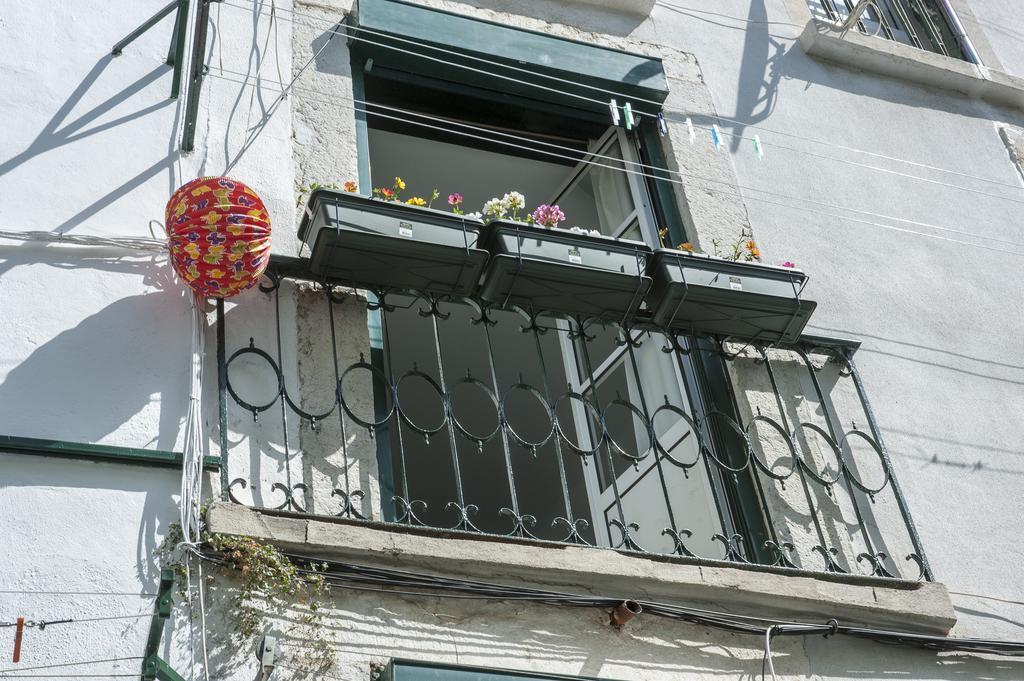 Stay Local In Alfama! Alice Central Home, Near River Lisboa Kültér fotó