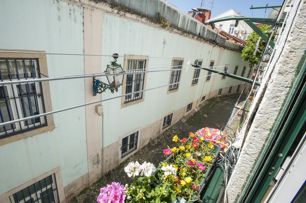 Stay Local In Alfama! Alice Central Home, Near River Lisboa Kültér fotó