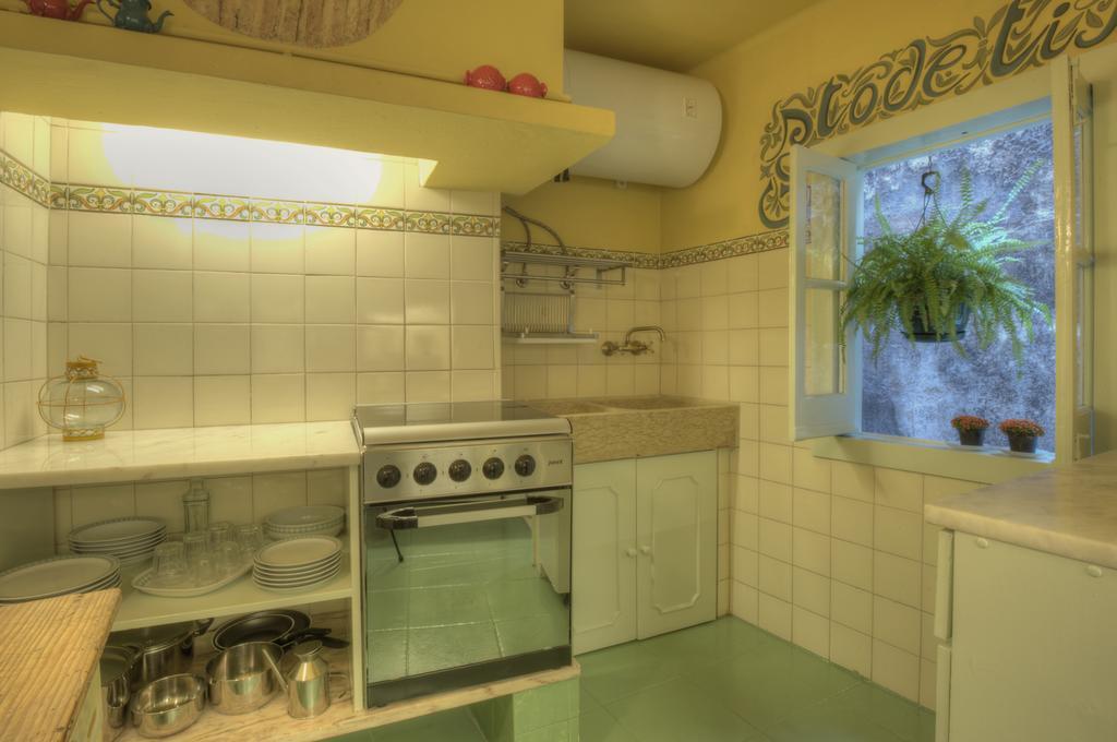 Stay Local In Alfama! Alice Central Home, Near River Lisboa Kültér fotó