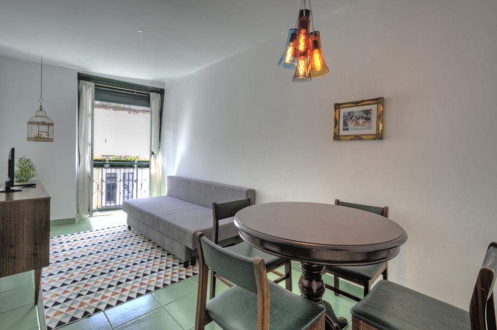Stay Local In Alfama! Alice Central Home, Near River Lisboa Kültér fotó