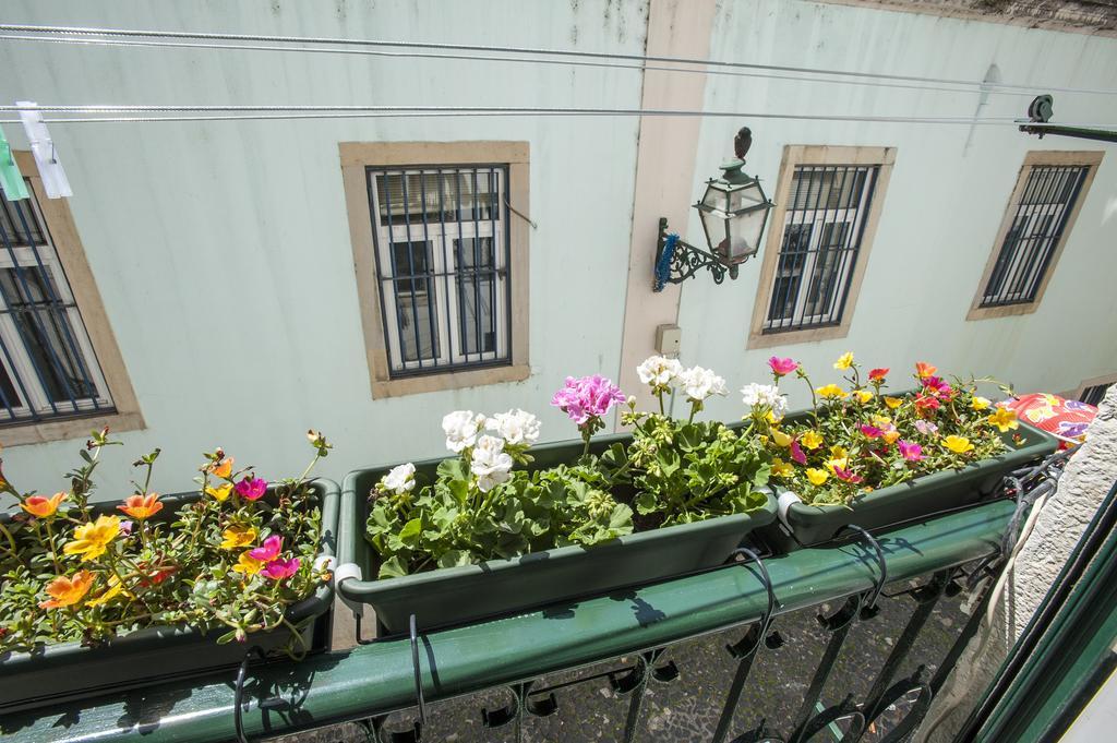 Stay Local In Alfama! Alice Central Home, Near River Lisboa Kültér fotó