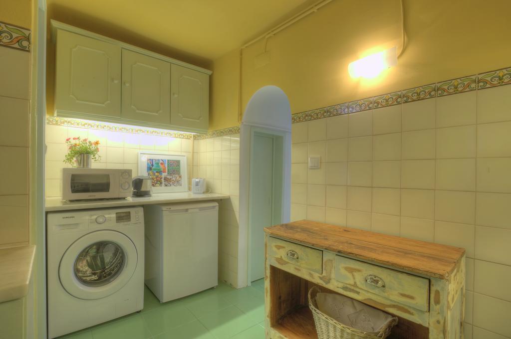 Stay Local In Alfama! Alice Central Home, Near River Lisboa Kültér fotó
